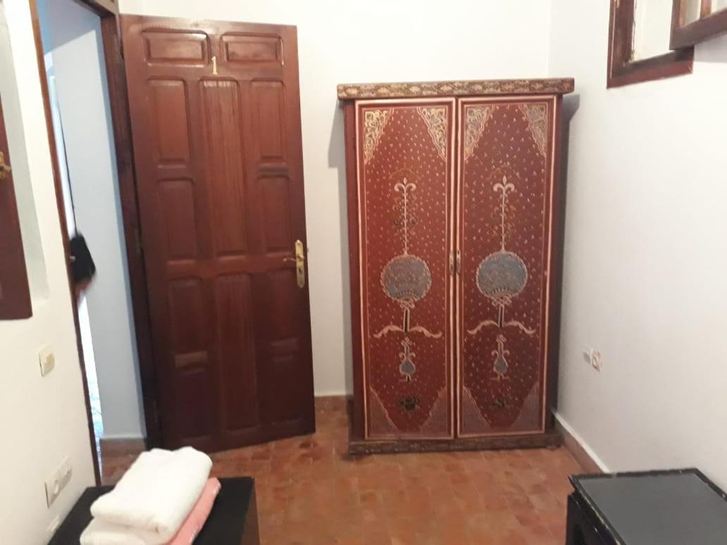 Harmony Hotel Чефчауен Екстериор снимка