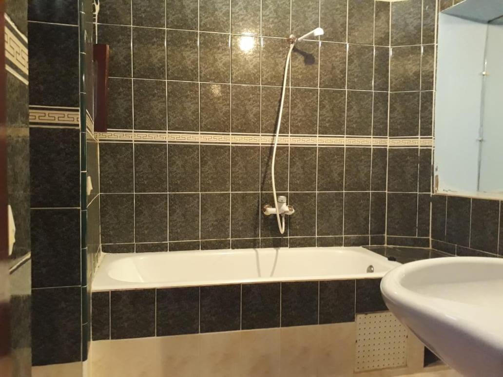 Harmony Hotel Чефчауен Екстериор снимка